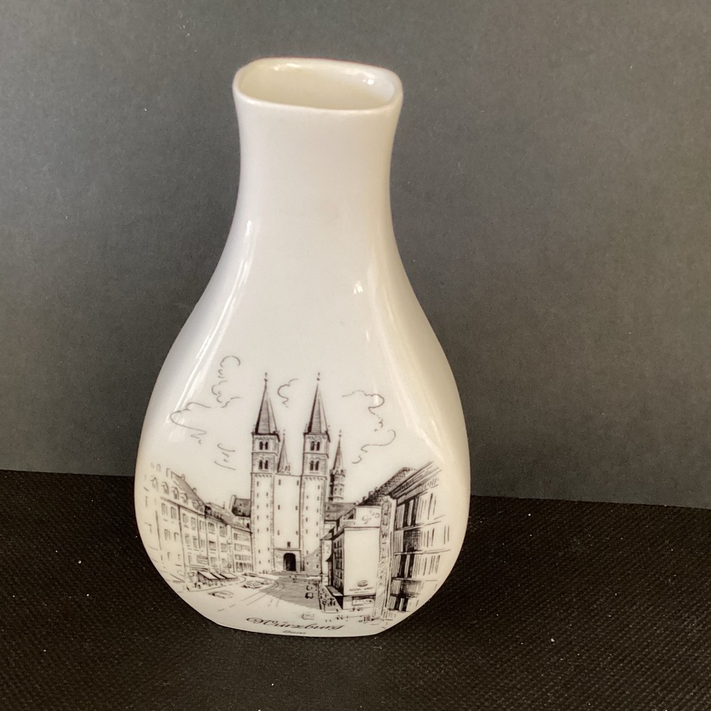 Vintage AK Kaiser Porcelain Bud Vase West Germany Wurzburg Cathedral